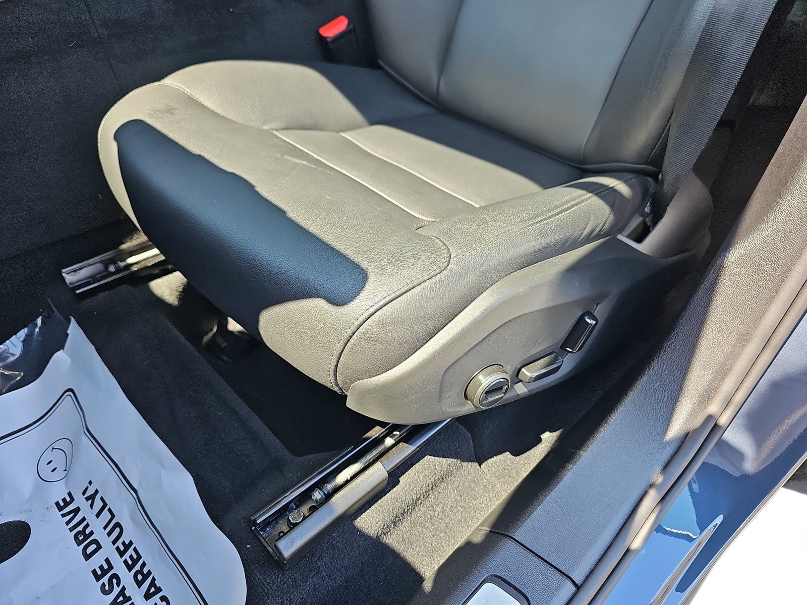 Used 2024 Volvo XC60 B5 Core w/ Protection Package Premier AWD/4WD image 25