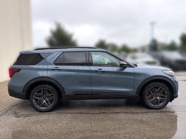 New 2026 Ford Explorer ST w/ Sun And Sound Package AWD/4WD image 4