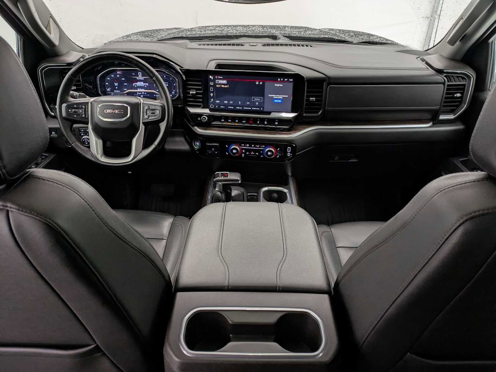 Used 2024 GMC Sierra 1500 Elevation w/ Elevation Premium Package AWD/4WD image 16