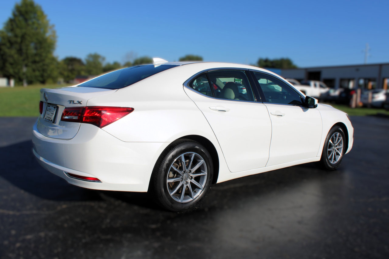 Used 2018 Acura TLX image 4