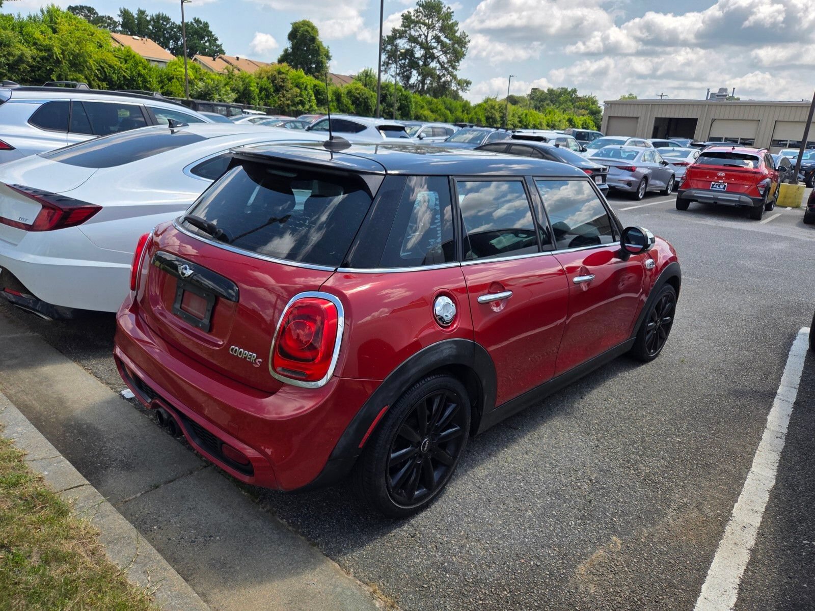 Used 2016 MINI Cooper S FWD image 11