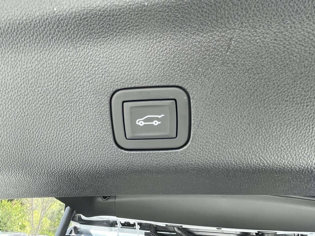 Used 2026 Cadillac Escalade V AWD/4WD image 11