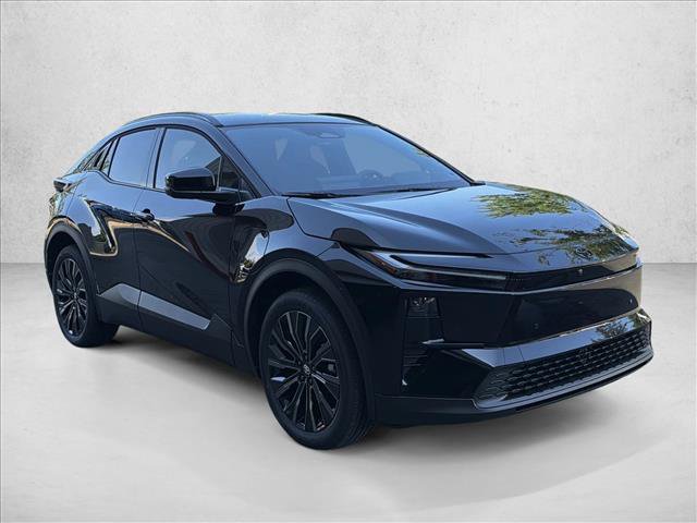 New 2026 Toyota C-HR AWD/4WD video 3