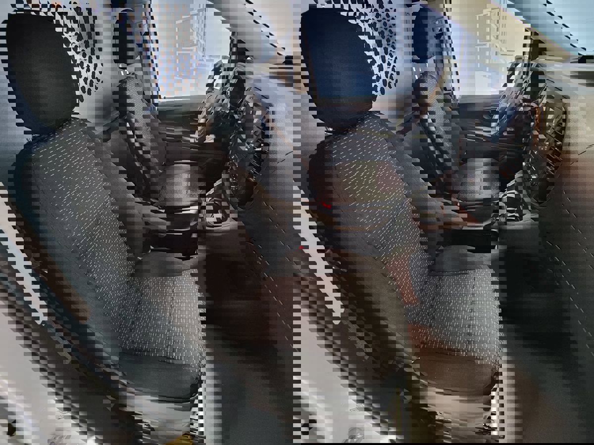 Used 2023 Mercedes-Benz Metris image 11