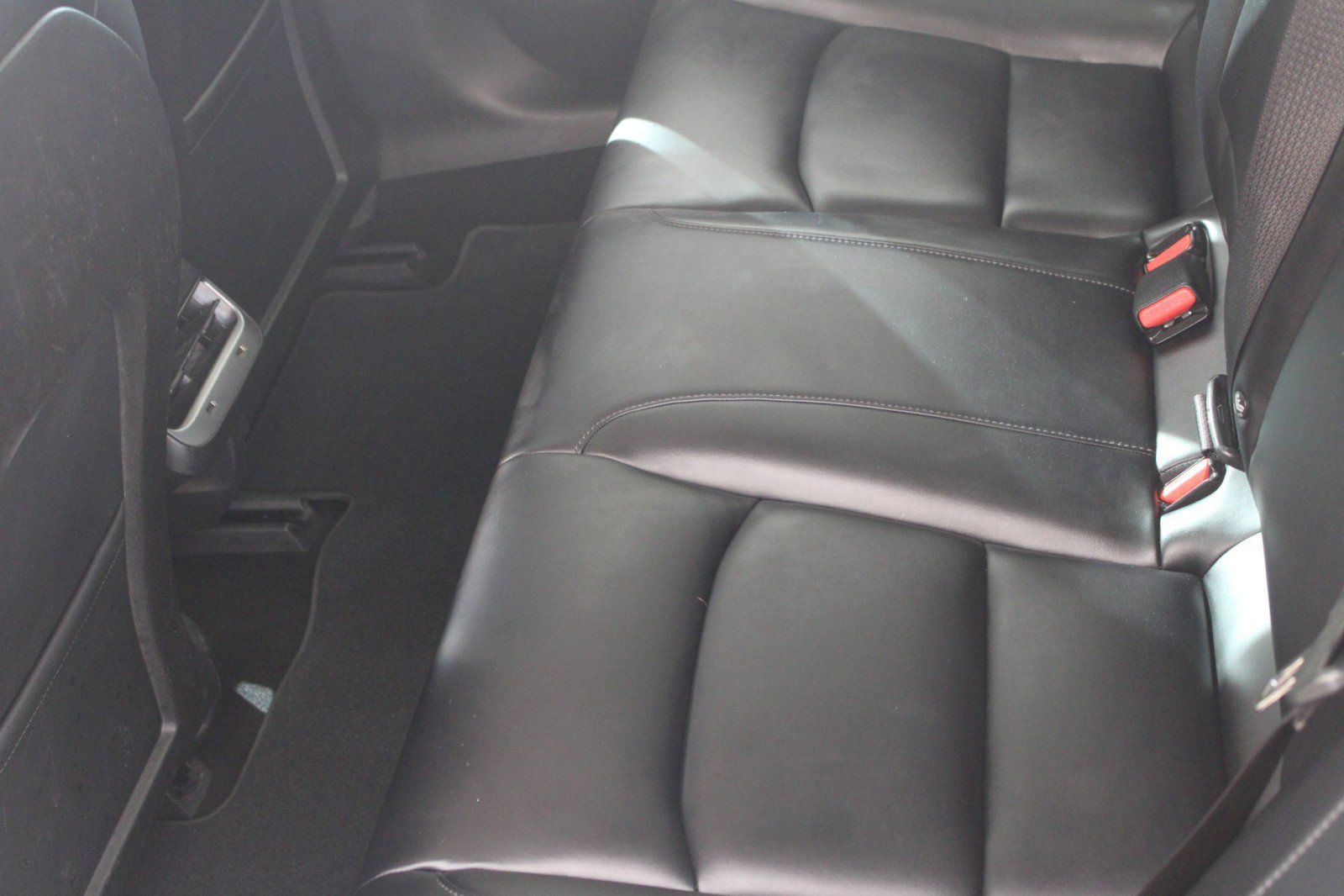 Used 2018 Tesla Model 3 Long Range image 18