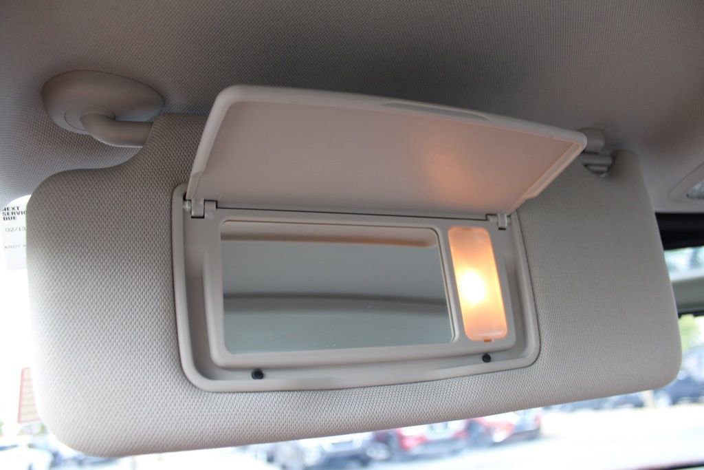 Used 2020 Honda Accord Touring image 49