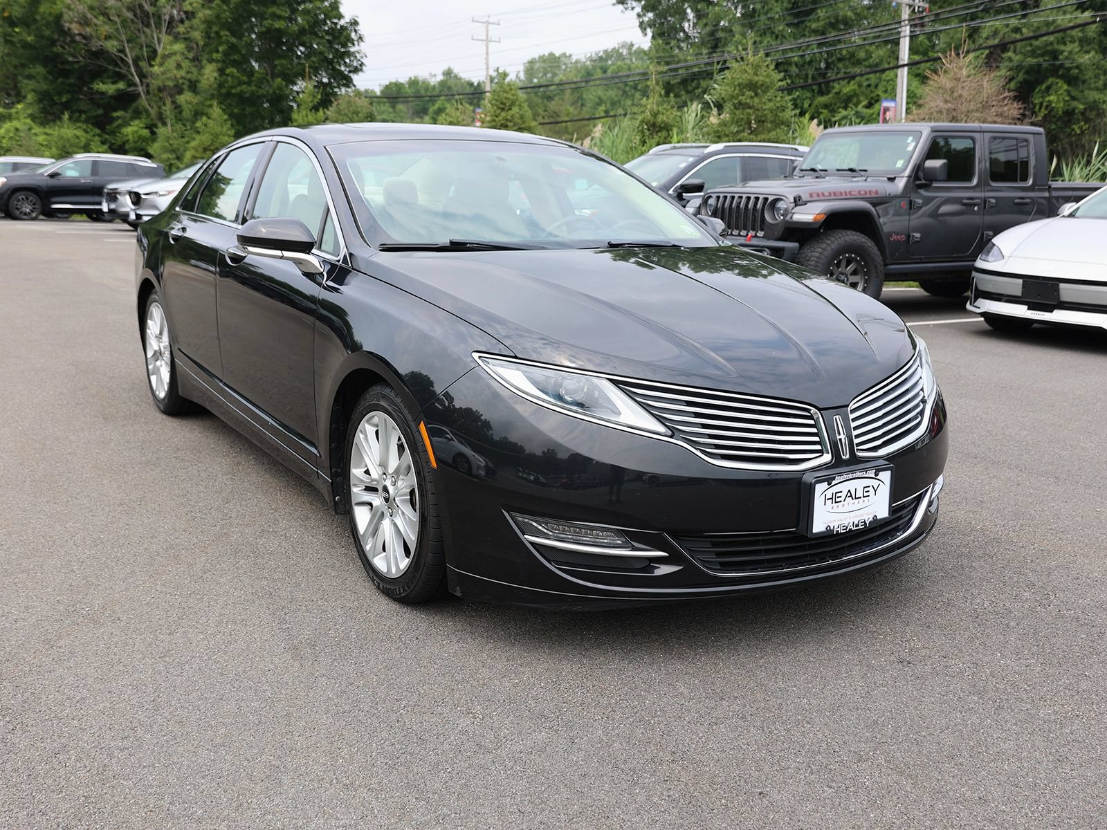 Used 2014 Lincoln MKZ AWD w/ Equipment Group 102A Reserve