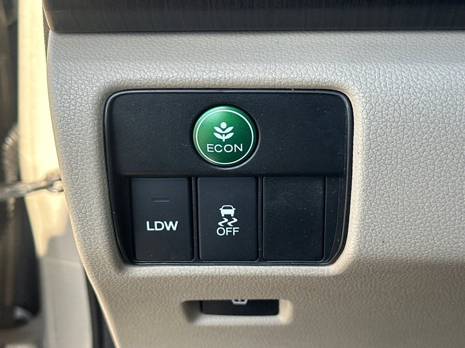 Used 2015 Honda Accord EX-L image 32