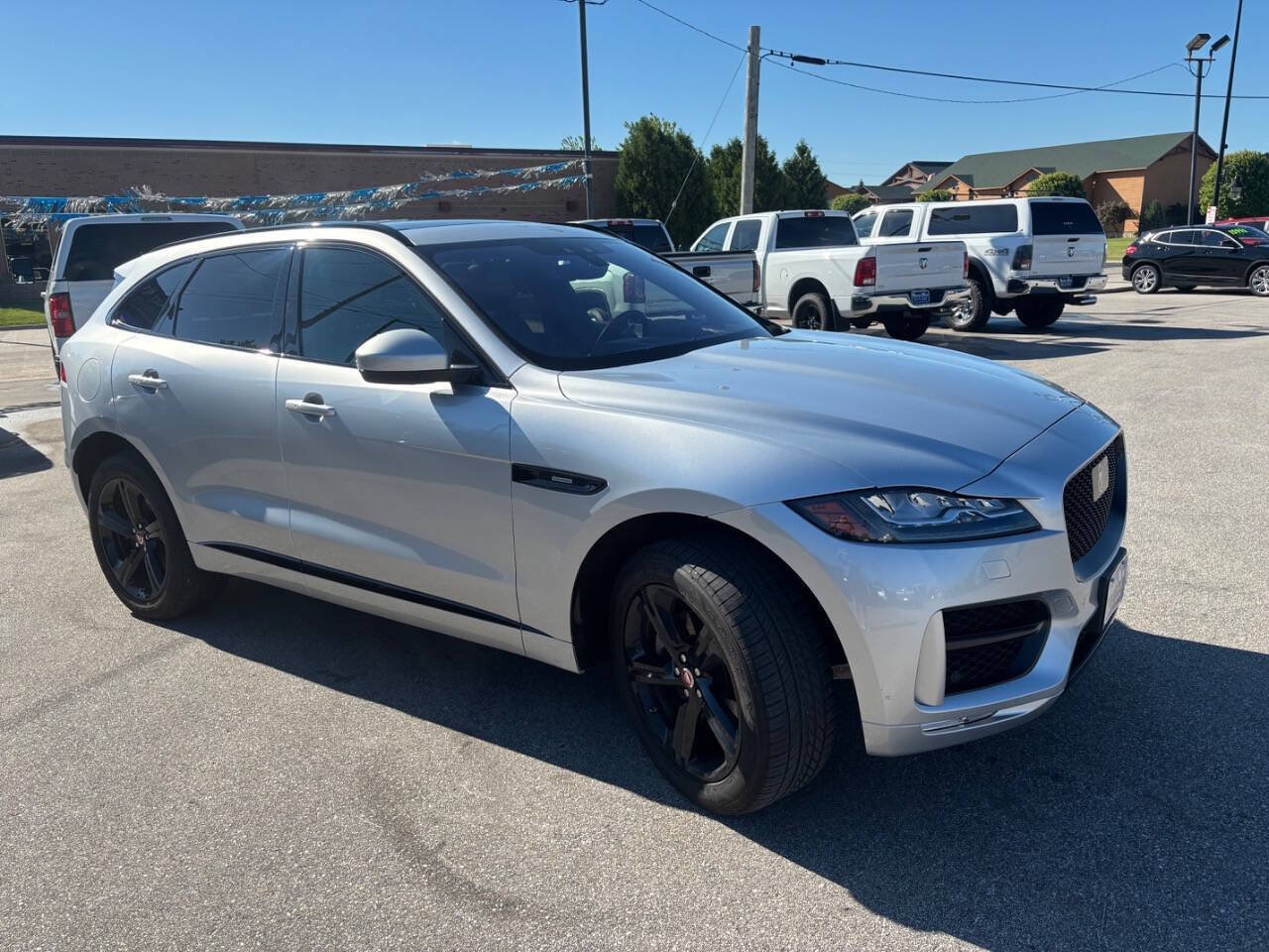 Used 2019 Jaguar F-PACE R-Sport AWD/4WD image 7
