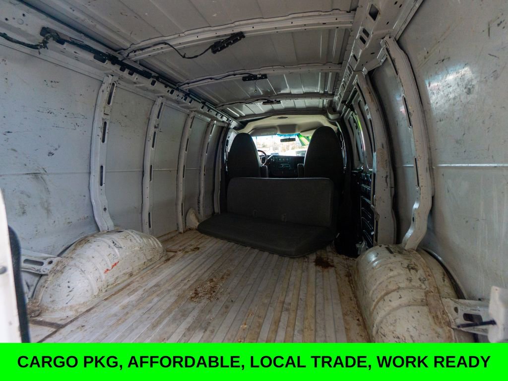 Used 2015 Chevrolet Express 2500 image 22