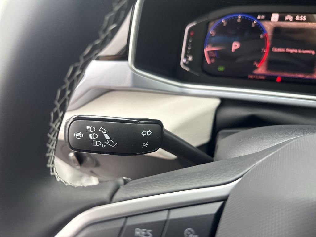 New 2025 Volkswagen Taos SEL AWD/4WD image 21