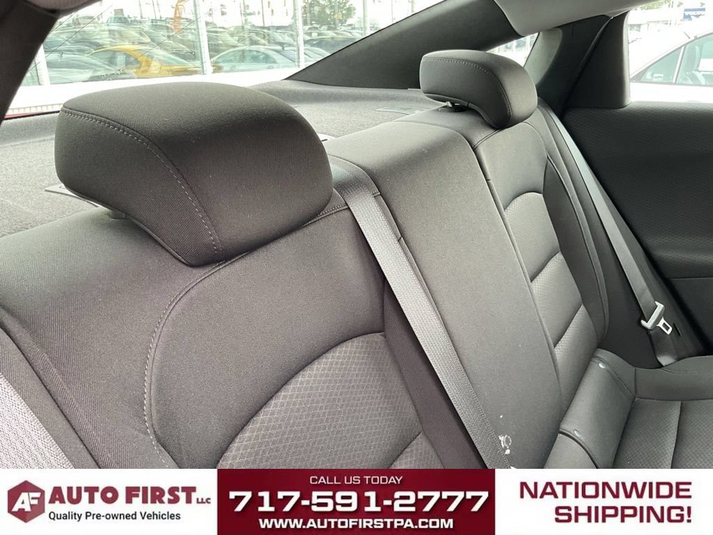 Used 2021 Chevrolet Malibu RS FWD image 18