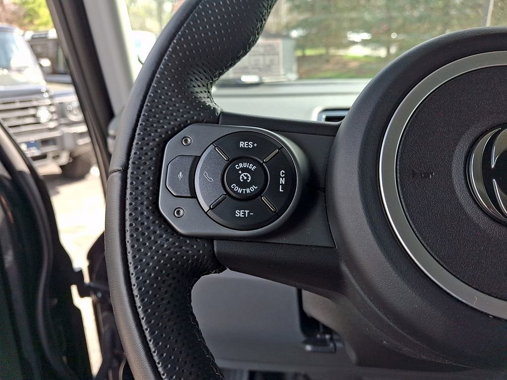 Used 2024 INEOS Grenadier Trialmaster Edition image 20