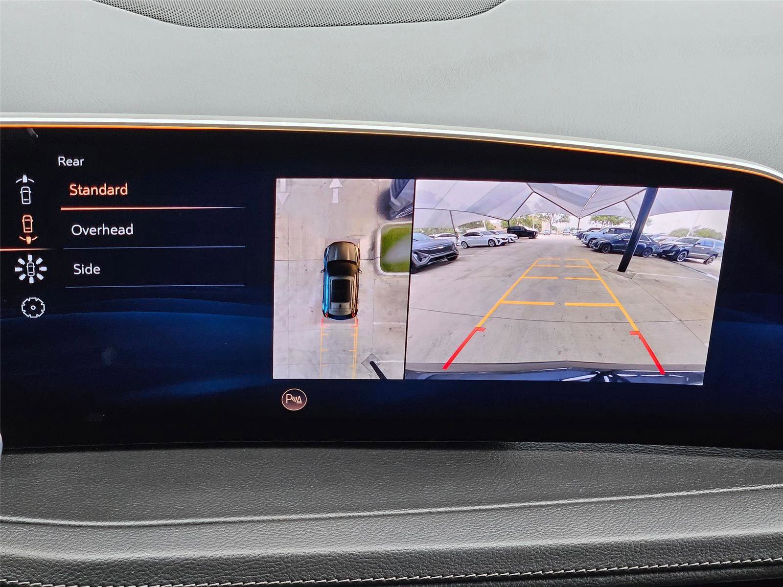 Used 2025 Cadillac XT4 Premium Luxury AWD/4WD image 8