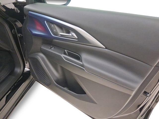 Used 2025 Chevrolet Equinox EV LT w/ Convenience Package image 15