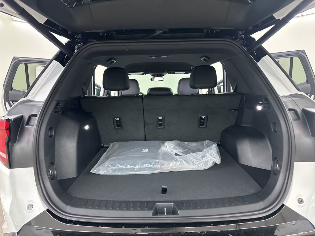 New 2026 GMC Terrain AT4 w/ Convenience Package III AWD/4WD image 23