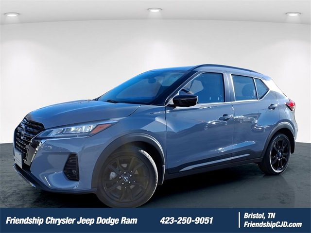 Used 2023 Nissan Kicks SR