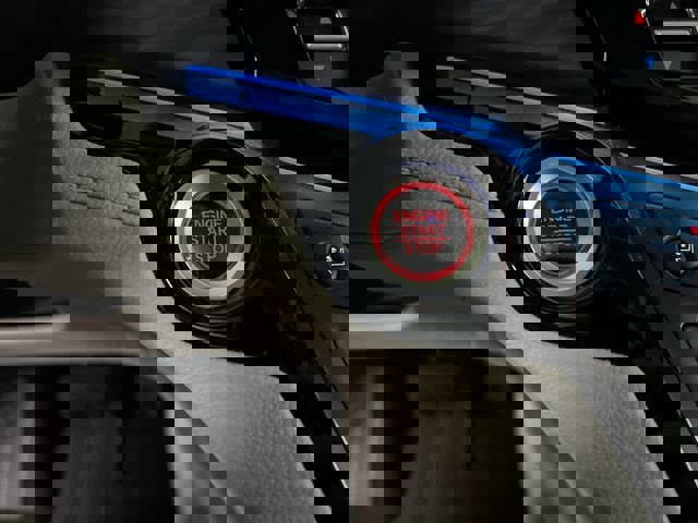 Used 2025 Honda Odyssey Elite image 17