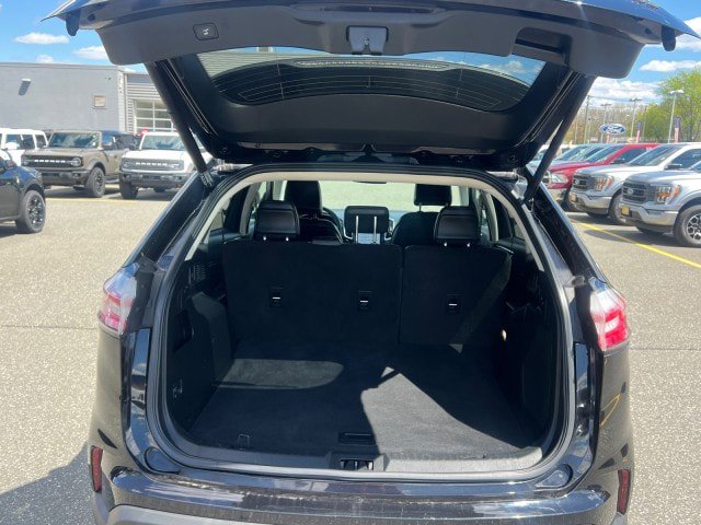 Used 2022 Ford Edge Titanium AWD/4WD image 30