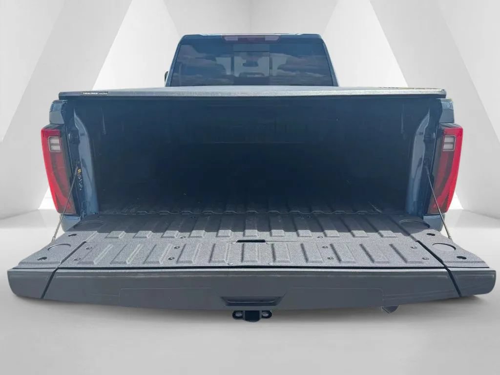 New 2026 GMC Sierra 3500 Denali w/ LPO, Black Badging Package AWD/4WD image 36