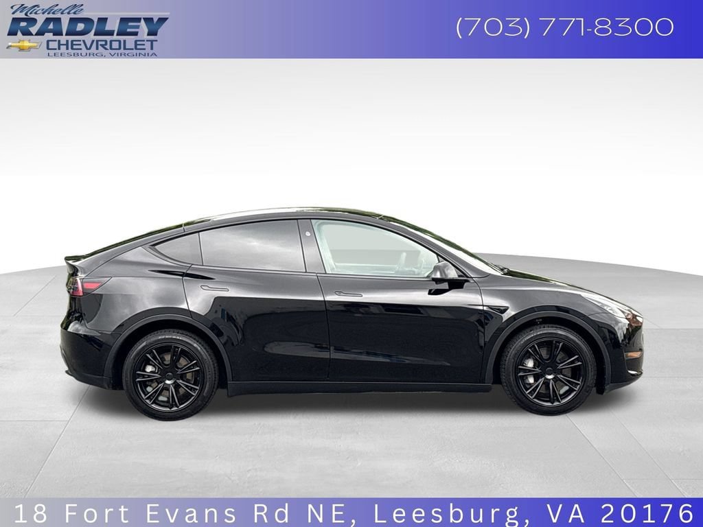 Used 2025 Tesla Model Y Long Range AWD/4WD image 7