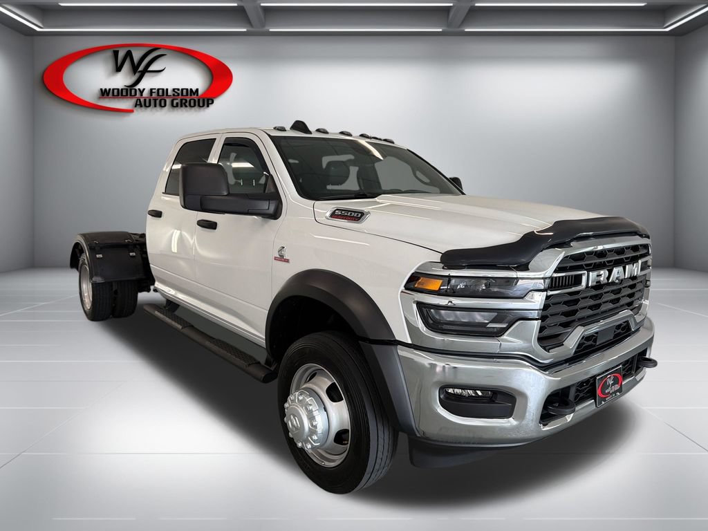 Used 2026 RAM 5500 Tradesman AWD/4WD image 3