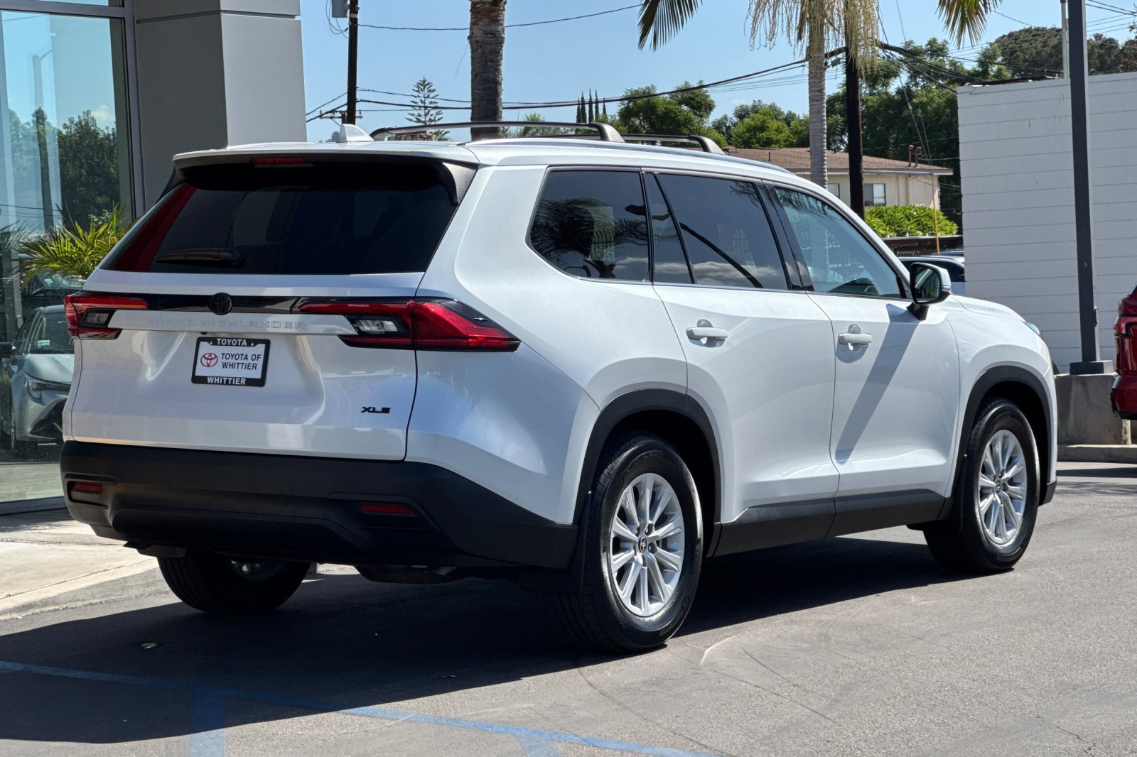 Certified 2024 Toyota Grand Highlander FWD image 5