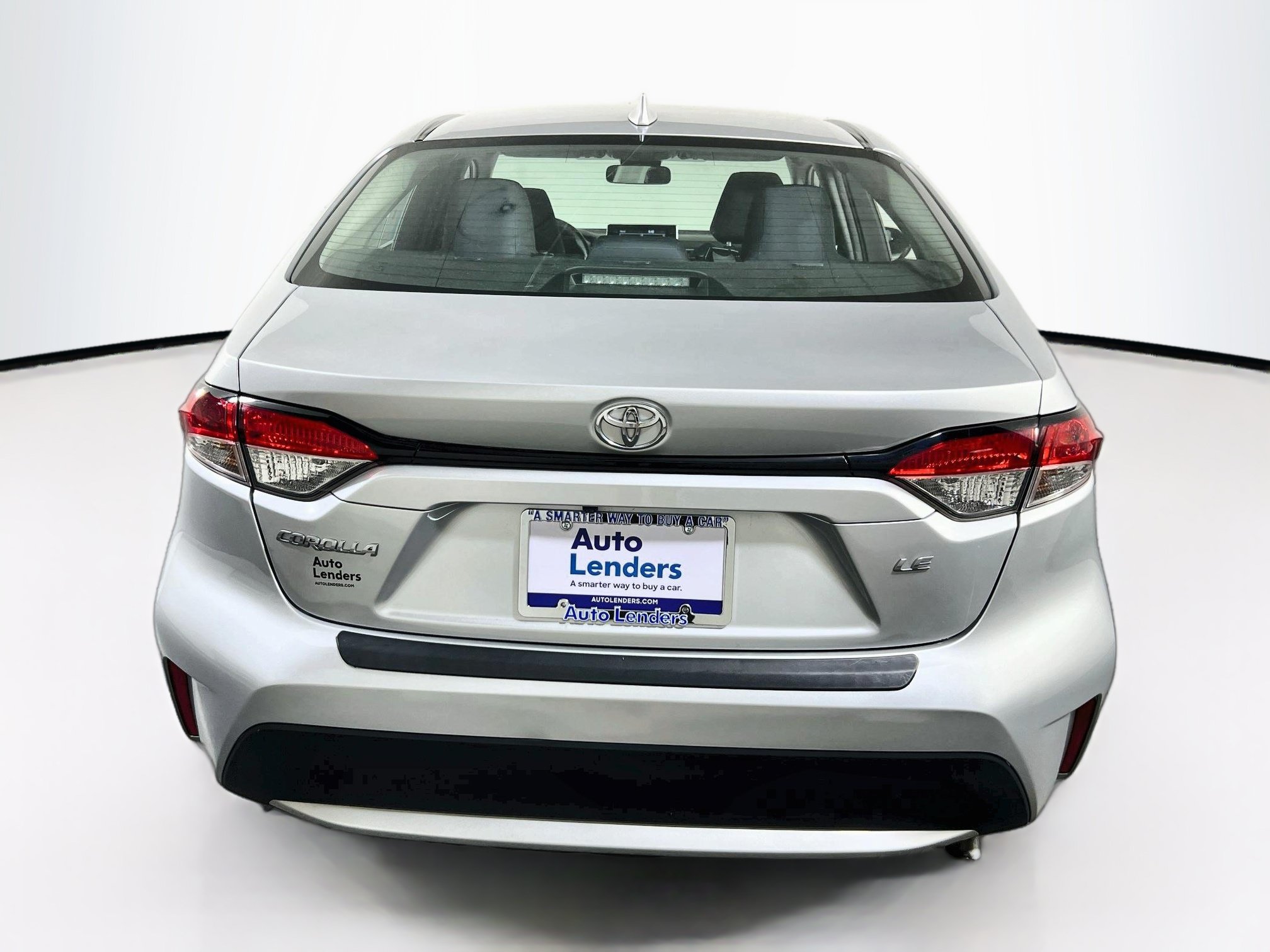 Used 2020 Toyota Corolla LE FWD image 6