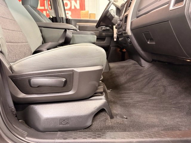 Used 2017 RAM 1500 Big Horn AWD/4WD image 27