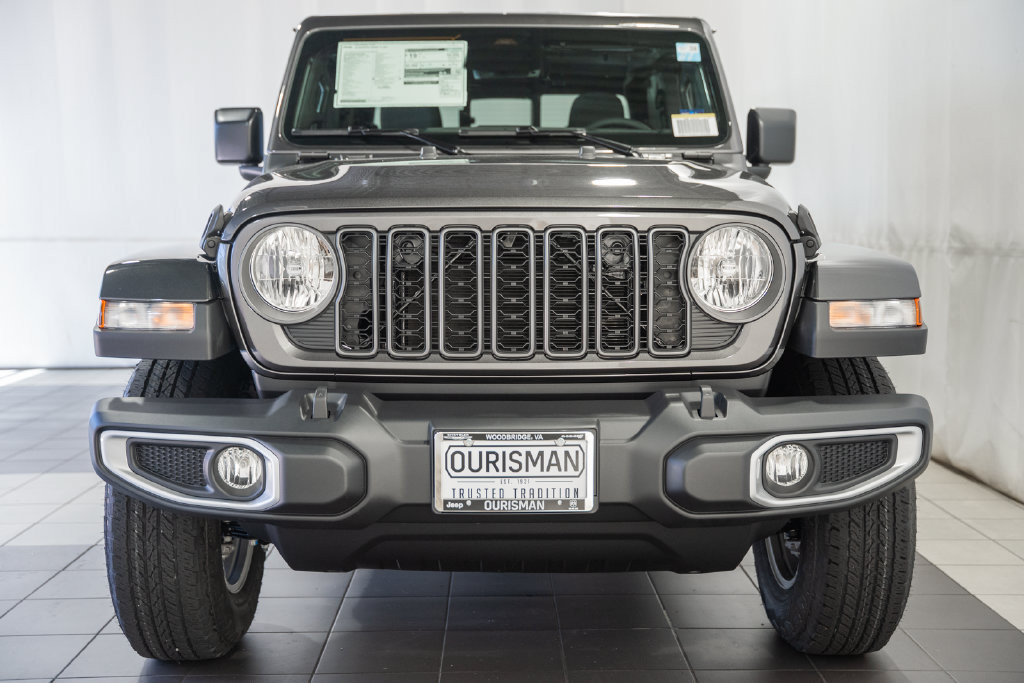 New 2027 Jeep Gladiator Sport AWD/4WD image 2