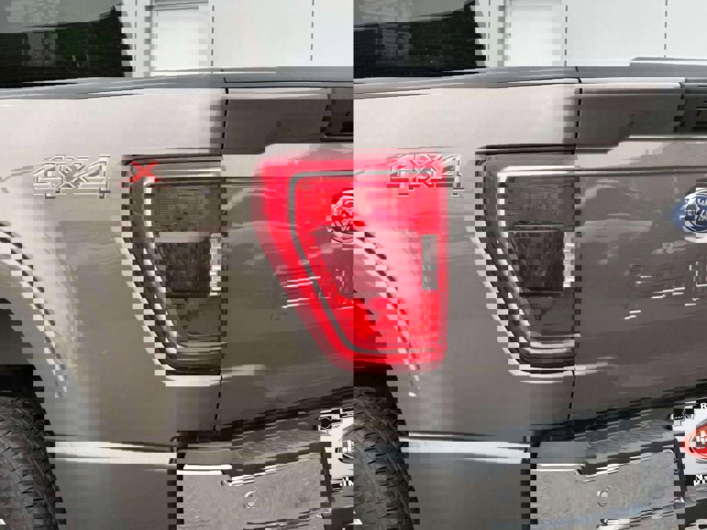 Used 2023 Ford F150 XLT AWD/4WD image 10