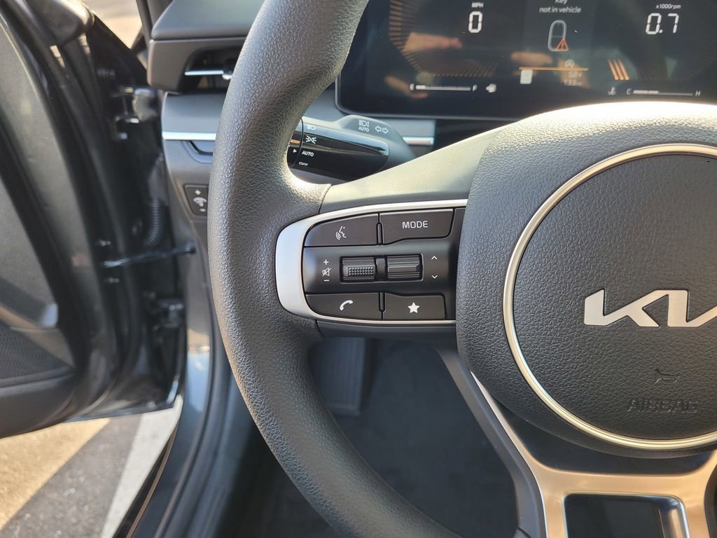 Used 2026 Kia K5 LXS image 22