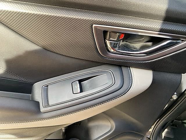 Used 2022 Subaru Forester Limited w/ Popular Package #2 image 22