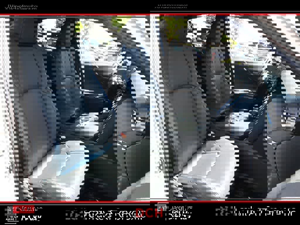 Used 2022 Toyota Venza XLE AWD/4WD image 22