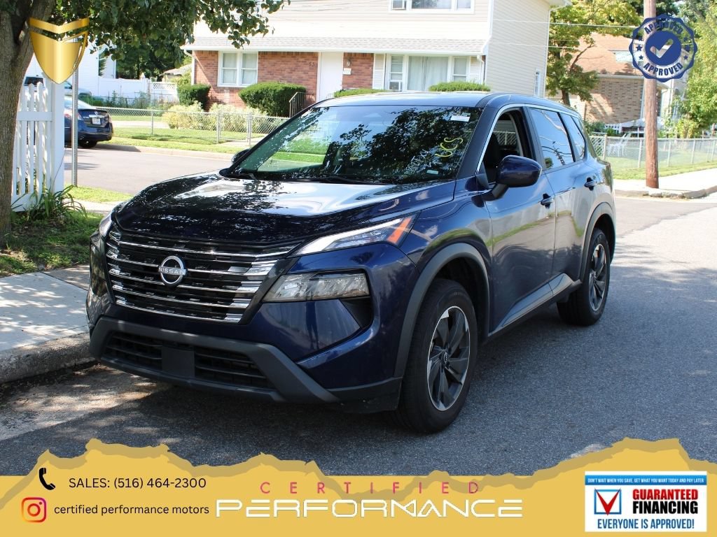 Used 2024 Nissan Rogue SV FWD image 1