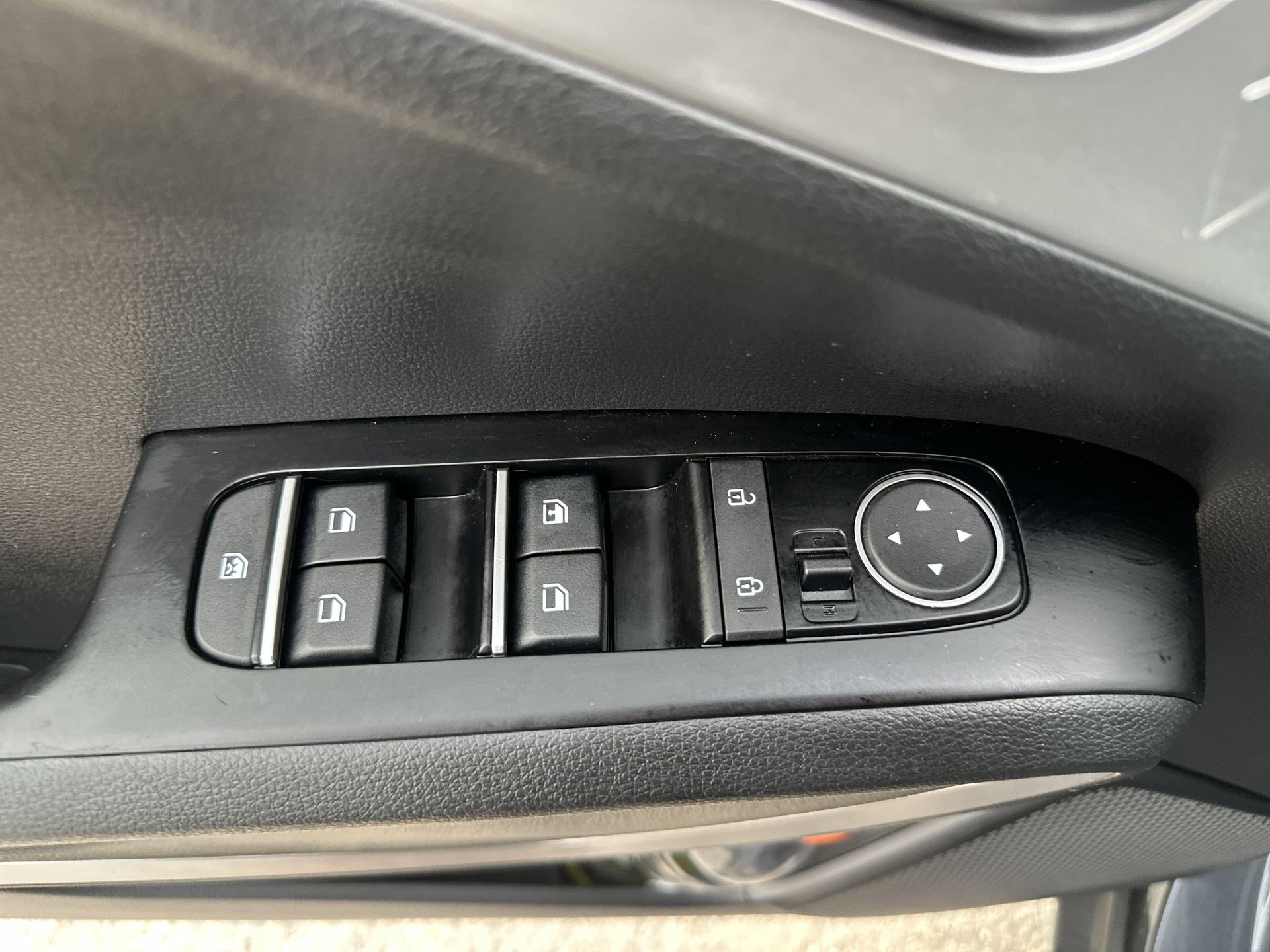 Certified 2023 Kia Soul LX FWD image 15