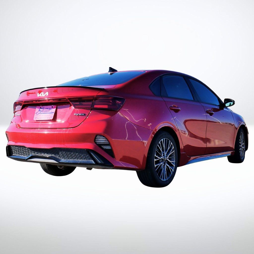 Used 2024 Kia Forte GT-Line w/ GT-Line Premium Package image 4