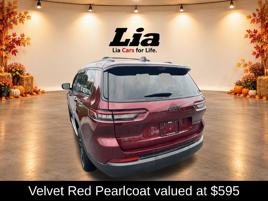 Used 2025 Jeep Grand Cherokee L Limited w/ Luxury Tech Group II AWD/4WD image 6