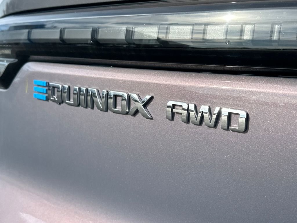 New 2026 Chevrolet Equinox EV LT image 8