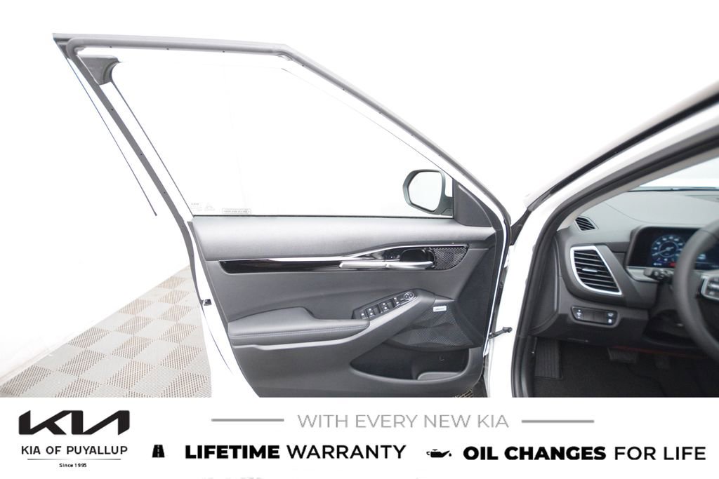 New 2026 Kia Seltos SX image 9