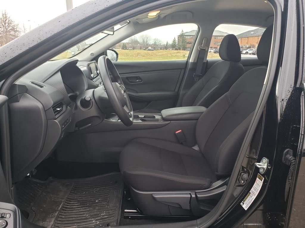 Certified 2025 Nissan Sentra S FWD image 24