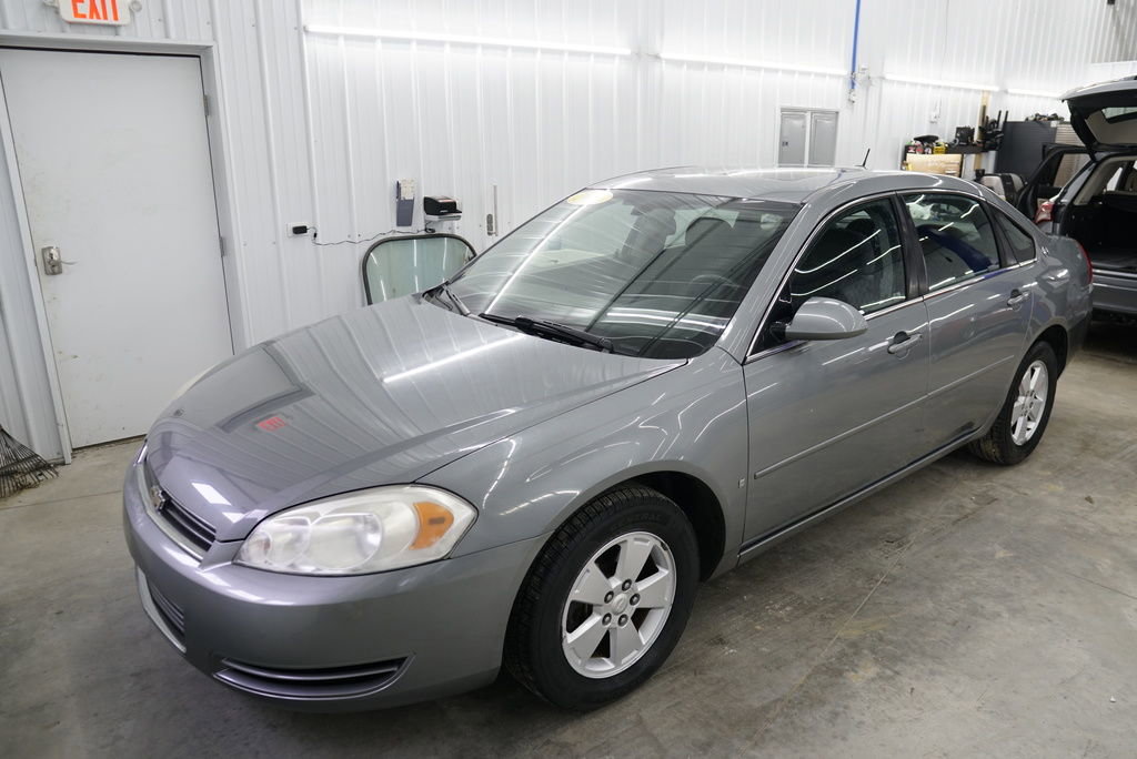 Used 2007 Chevrolet Impala LT FWD image 6
