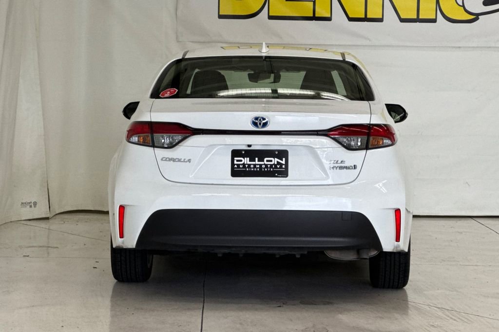 Used 2024 Toyota Corolla XLE FWD image 5
