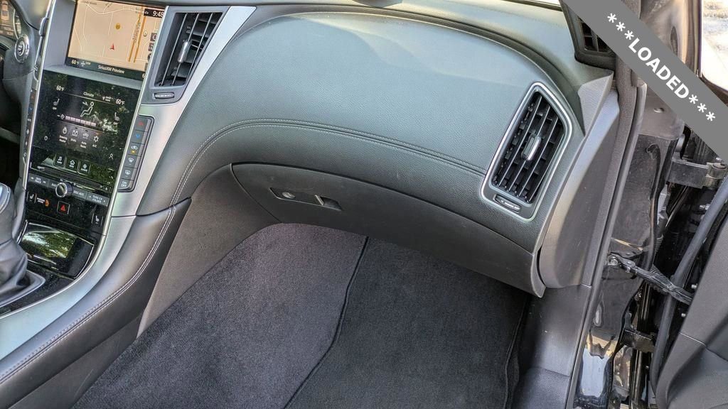 Used 2022 INFINITI Q60 3.0t Luxe w/ Essential Package image 27