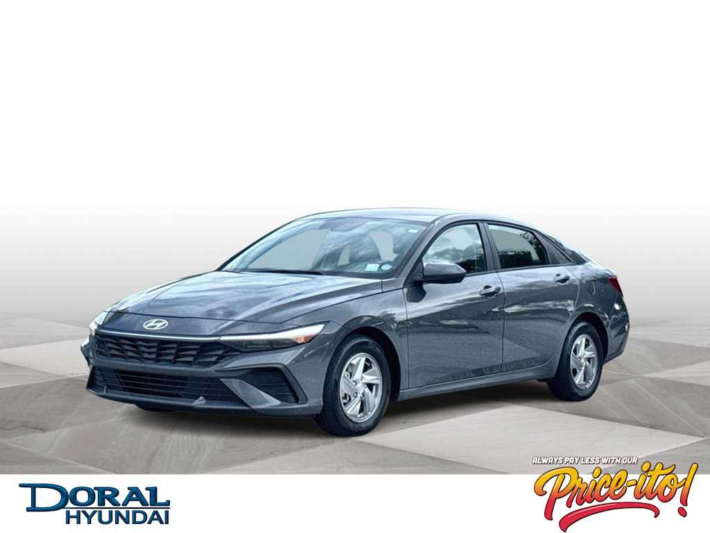 Used 2025 Hyundai Elantra SE FWD image 1