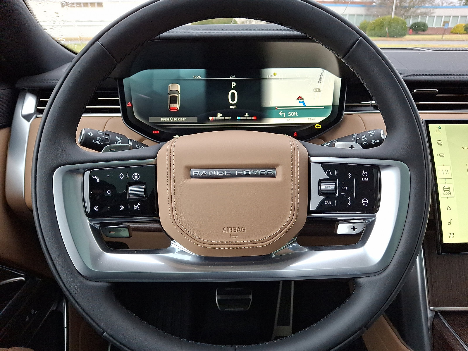 New 2026 Land Rover Range Rover SE image 5