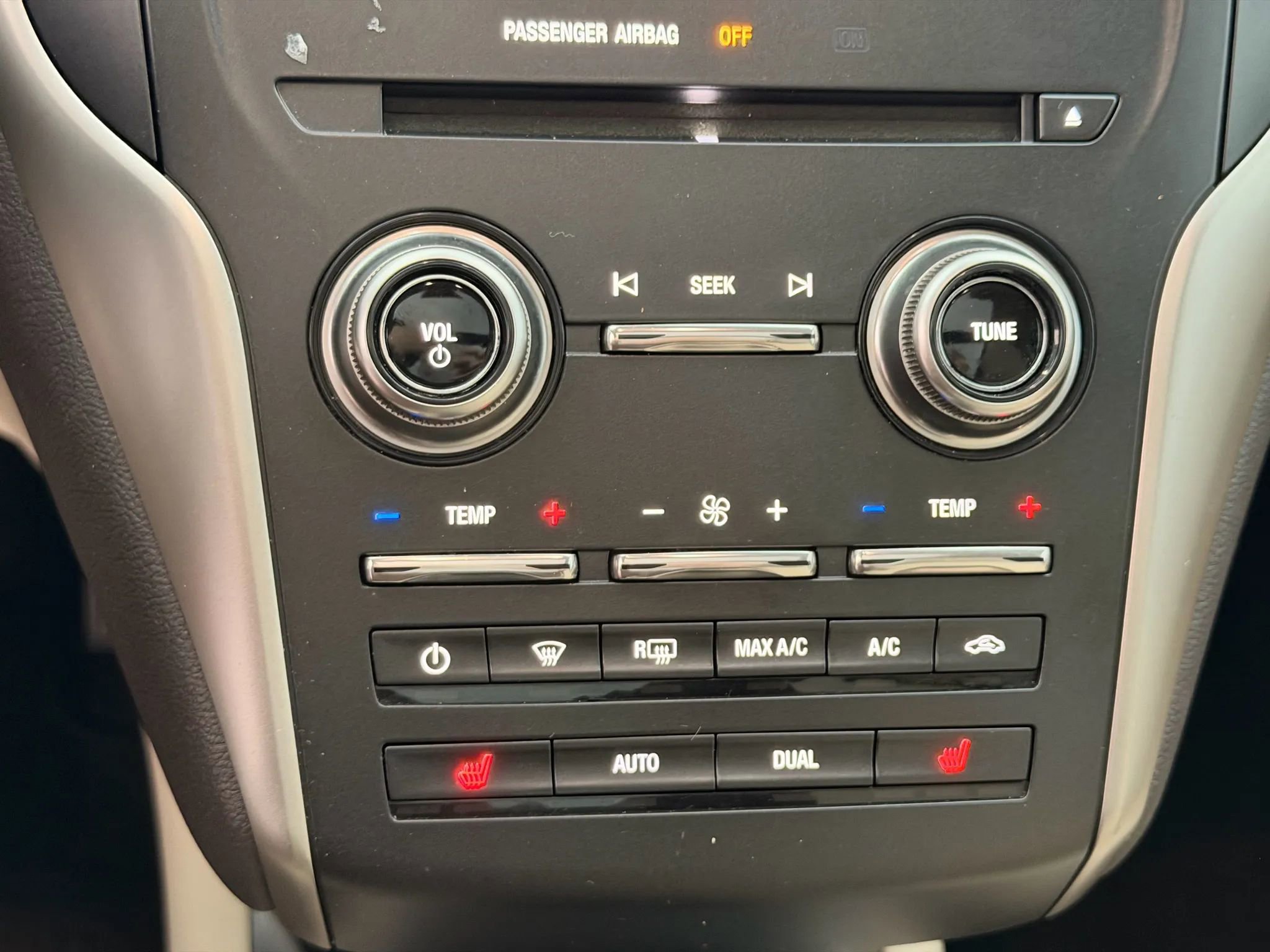 Used 2015 Lincoln MKC FWD w/ Equipment Group 101A Select image 20