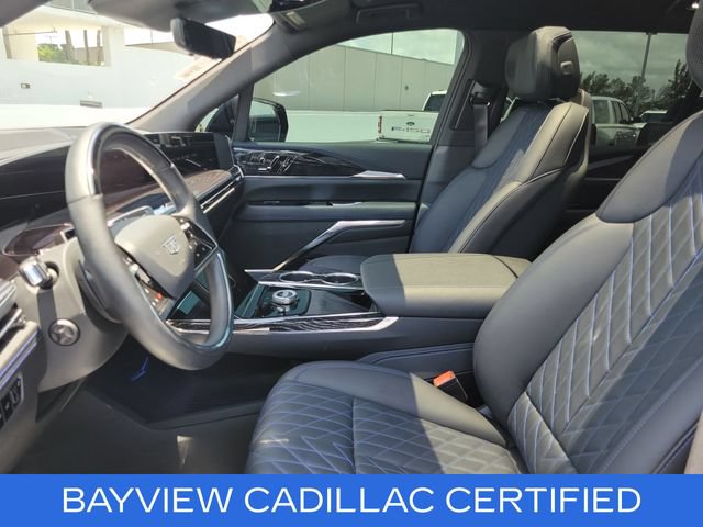 Certified 2026 Cadillac Escalade IQL Sport 1 w/ LPO, ONYX Package AWD/4WD image 19