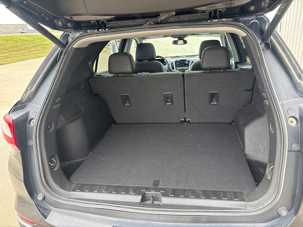 Used 2021 Chevrolet Equinox Premier AWD/4WD image 12