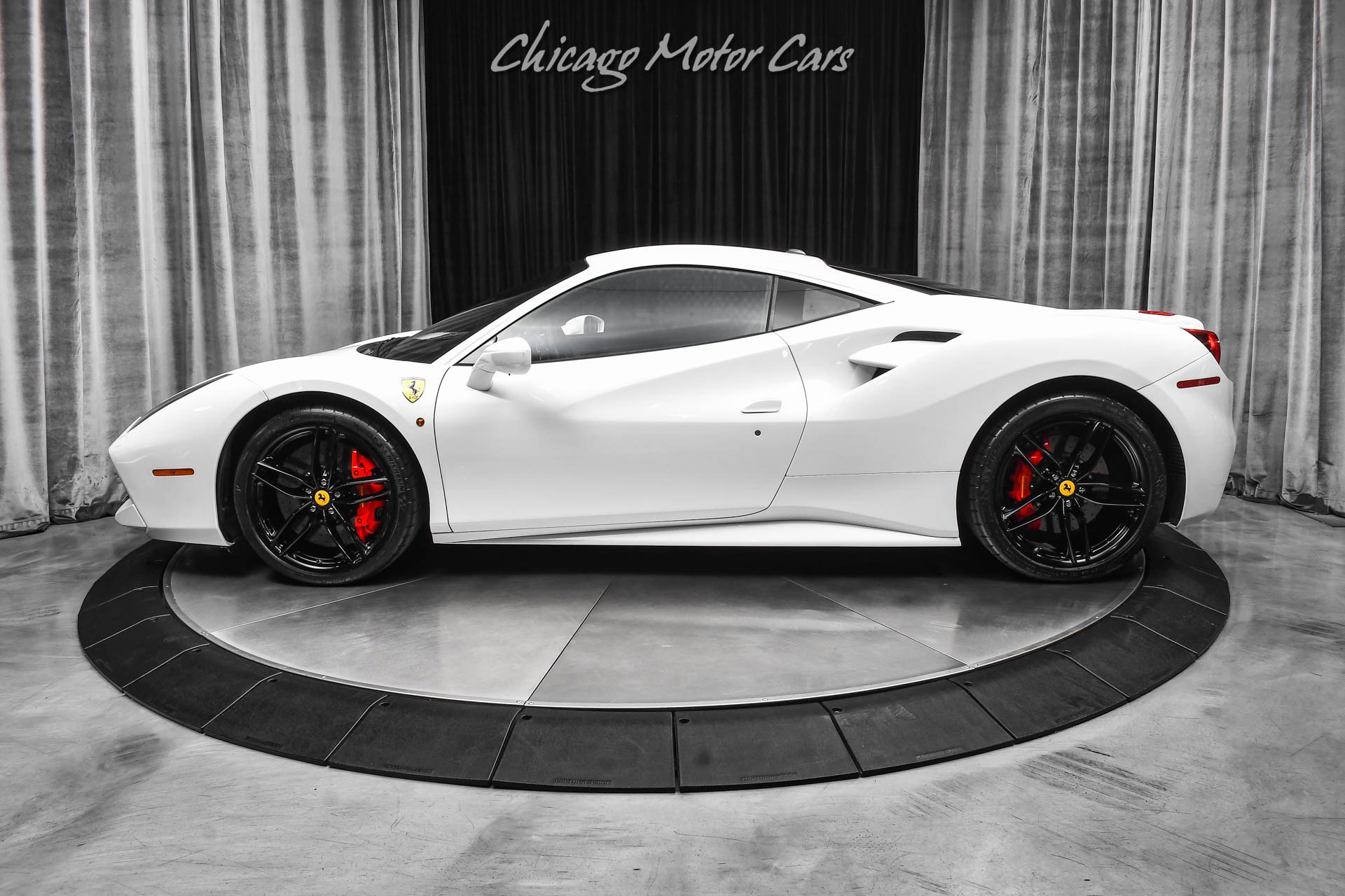 Used 2019 Ferrari 488 GTB image 33